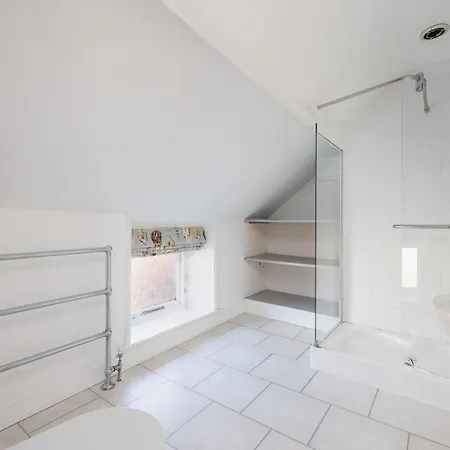 Nyaraló West End - Beautiful Town House In North Yorkshire Market Town - Sleeping 10